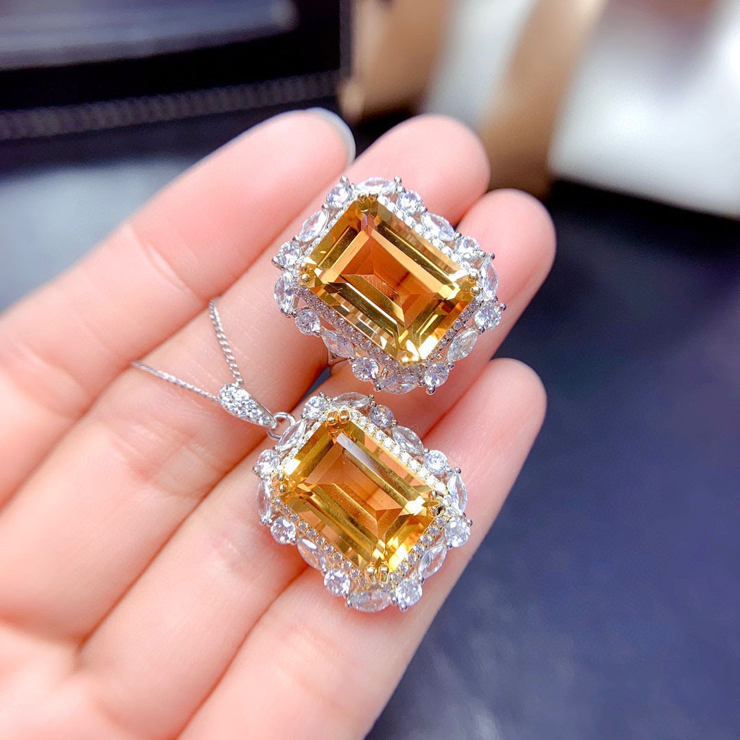 Chizara Golden Citrine Set [HBTI9FB5]