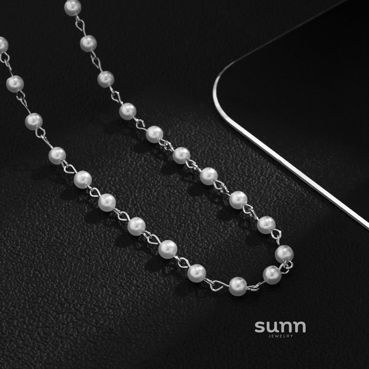 Chloe Spliced Pearl Necklace [K55RHZBL]