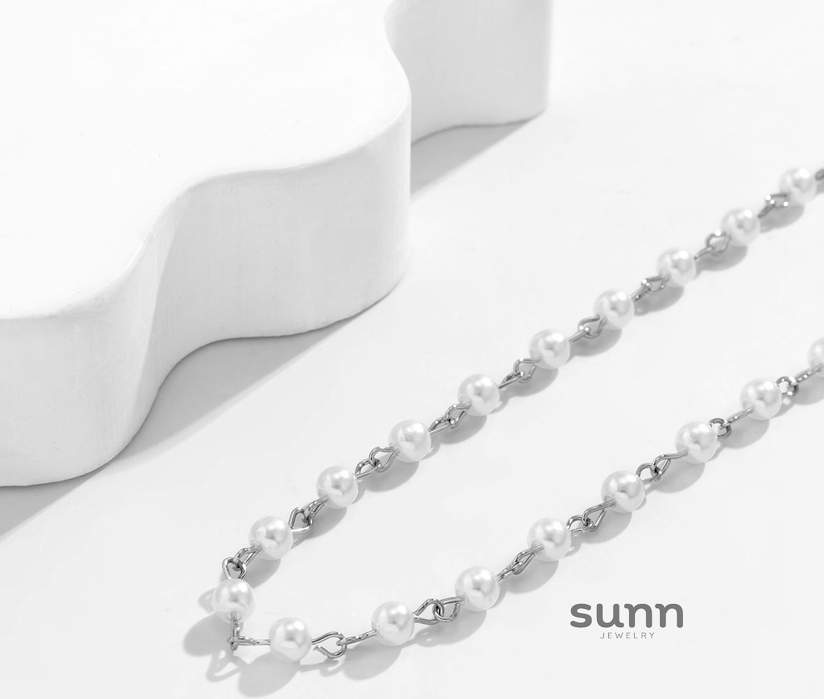 Chloe Spliced Pearl Necklace [1WASBOG4]