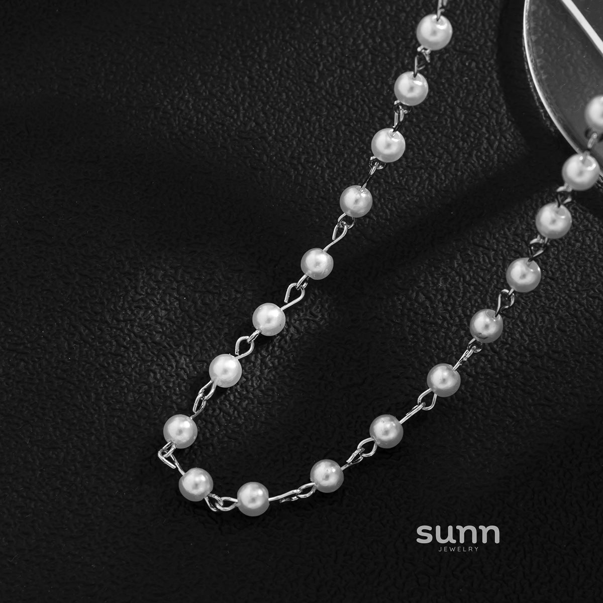 Chloe Spliced Pearl Necklace [RV6SSKP7]