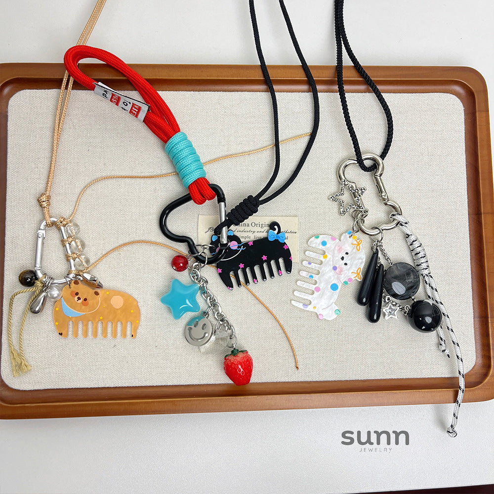 Chloey Animal Pendant Necklace [NKMDSNSO]