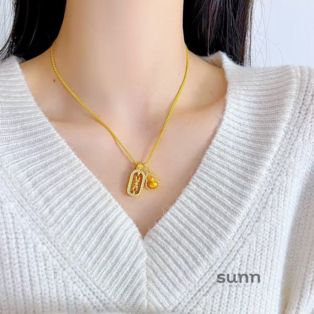 Chloey Fortune Charm Necklace [FM1IRAUB]