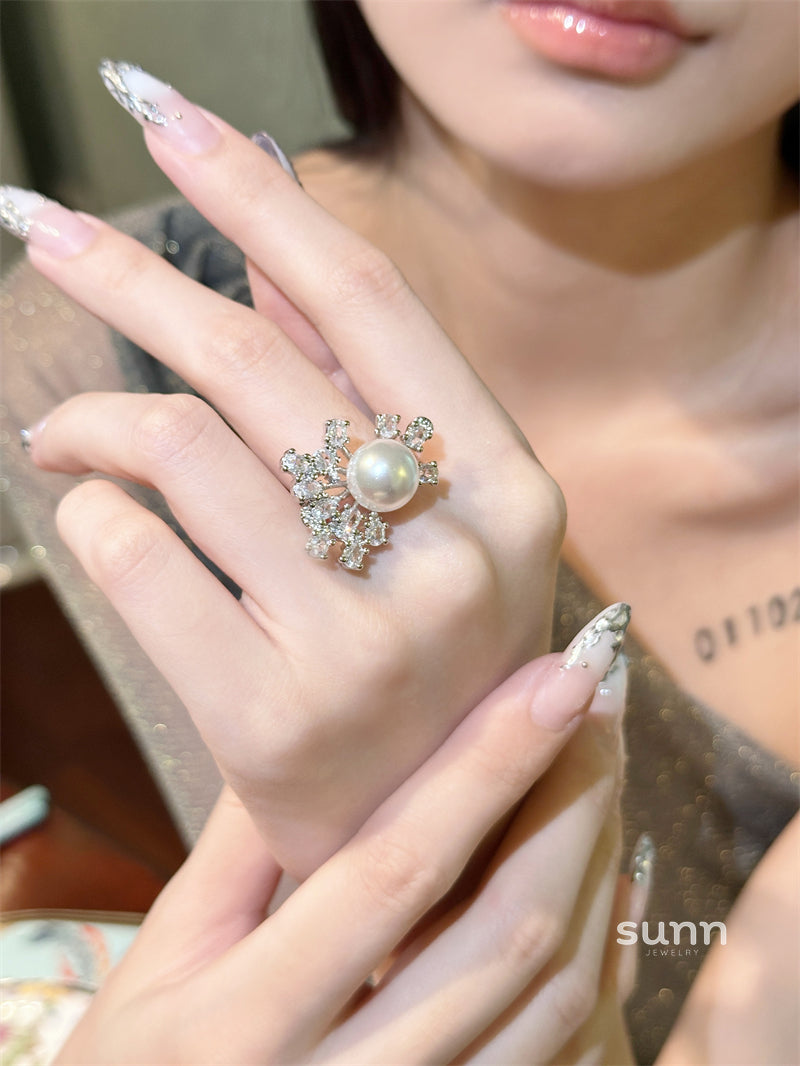 Chrisette Pearl Blossom Ring [CJFQTPZX]