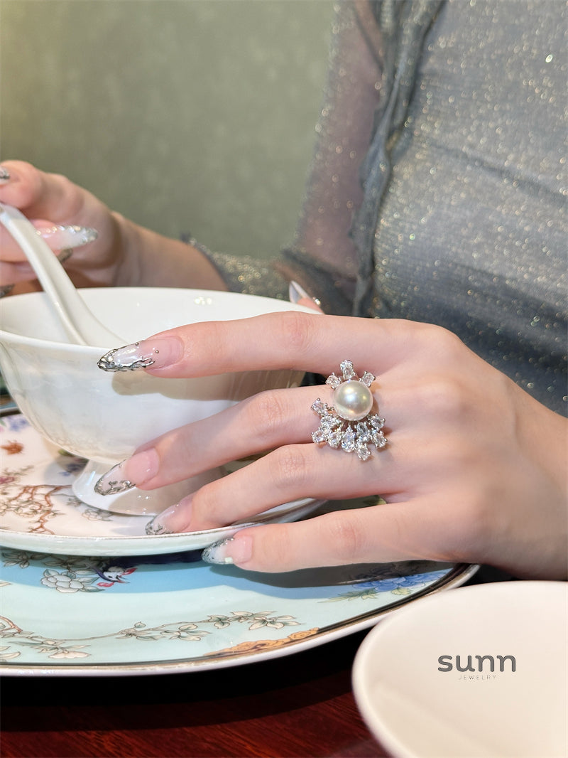 Chrisette Pearl Blossom Ring [QATNIFYK]