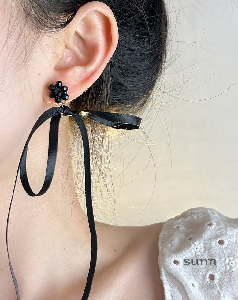 Chrissy Satin Bow Earrings [QDO9P51P]