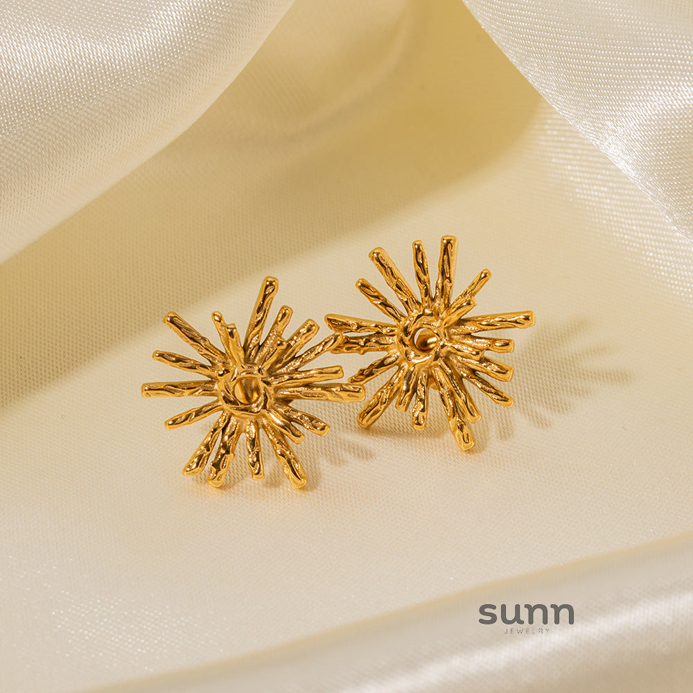 Christal Asymmetrical Bloom Earrings [GX5XN8HF]