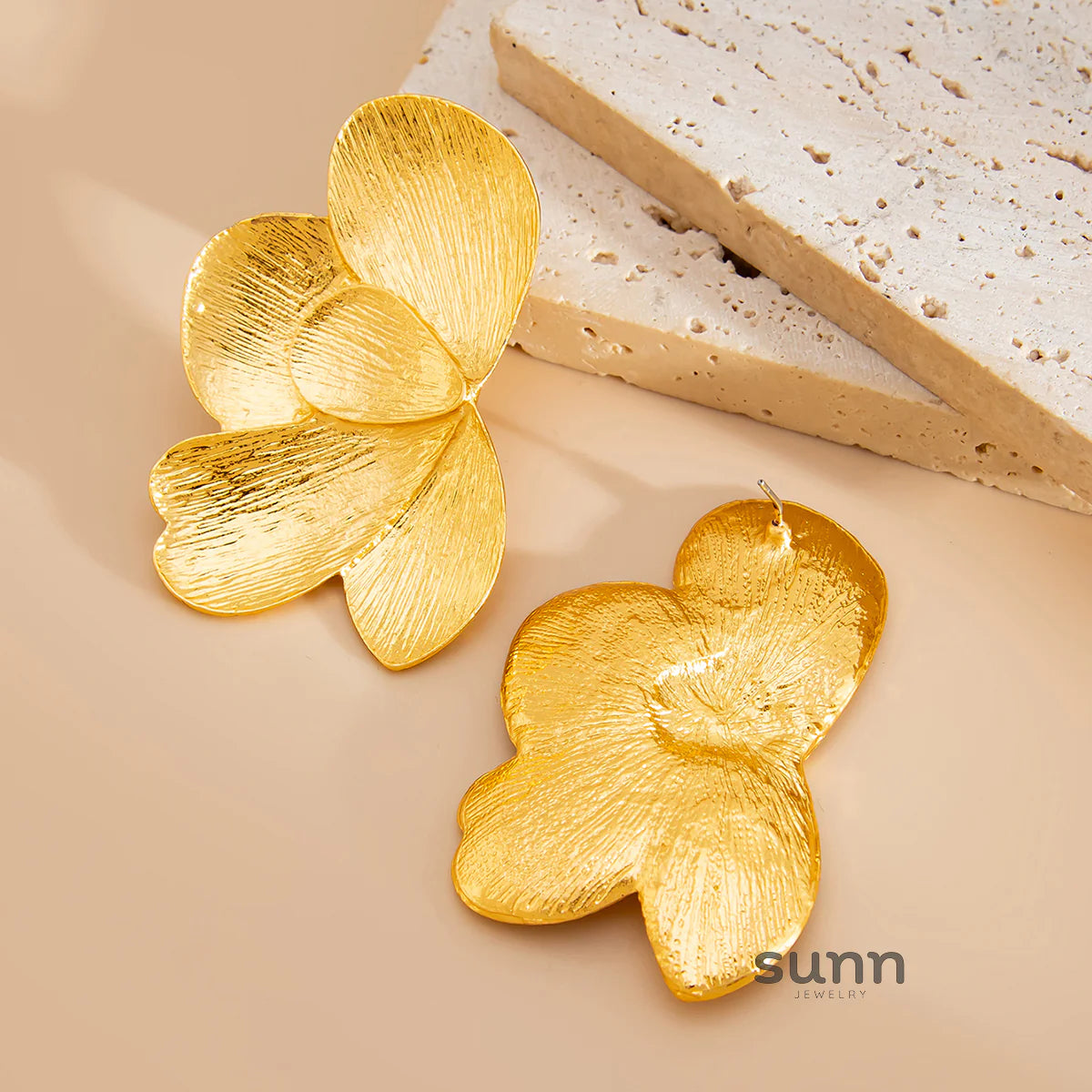 Christianna Linear Petal Studs