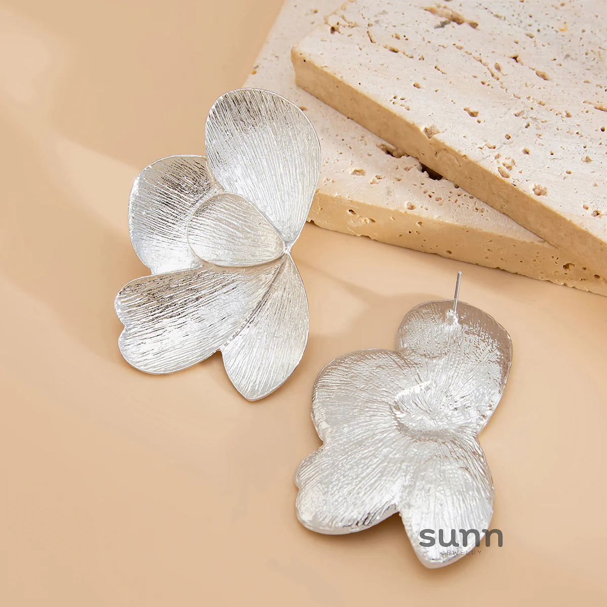 Christianna Linear Petal Studs