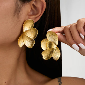 Christianna Linear Petal Studs