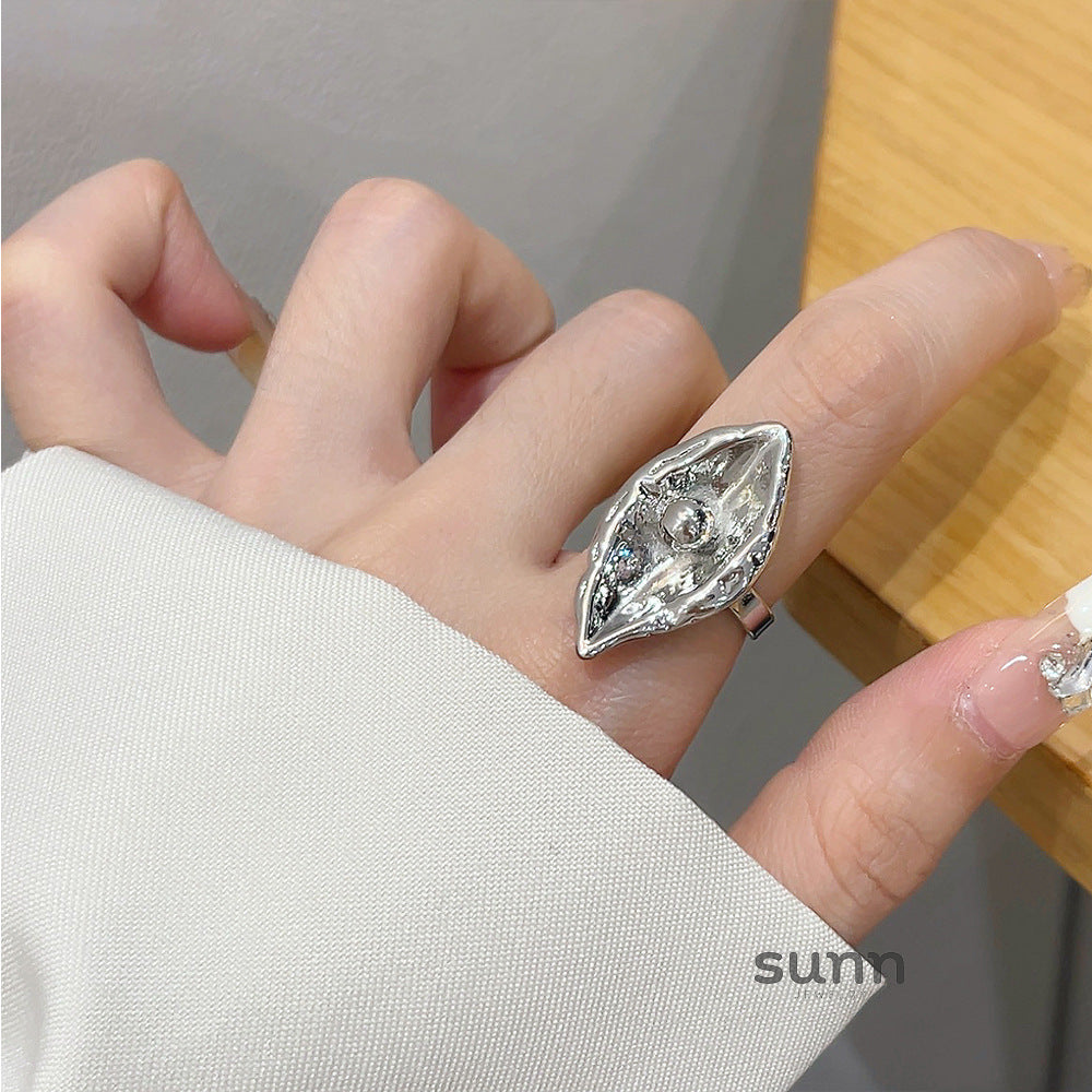 Christy Pleated Floral Ring [5U5PSV9O]