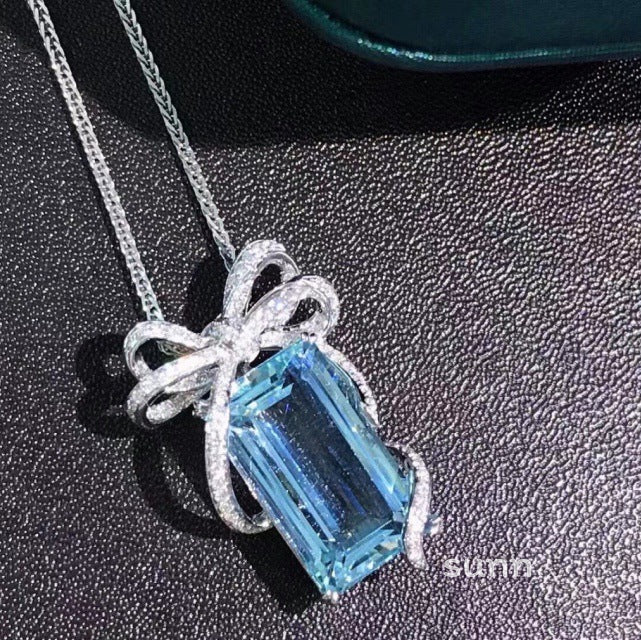 Cierra Aquamarine Bow Necklace [NAGU3QK5]