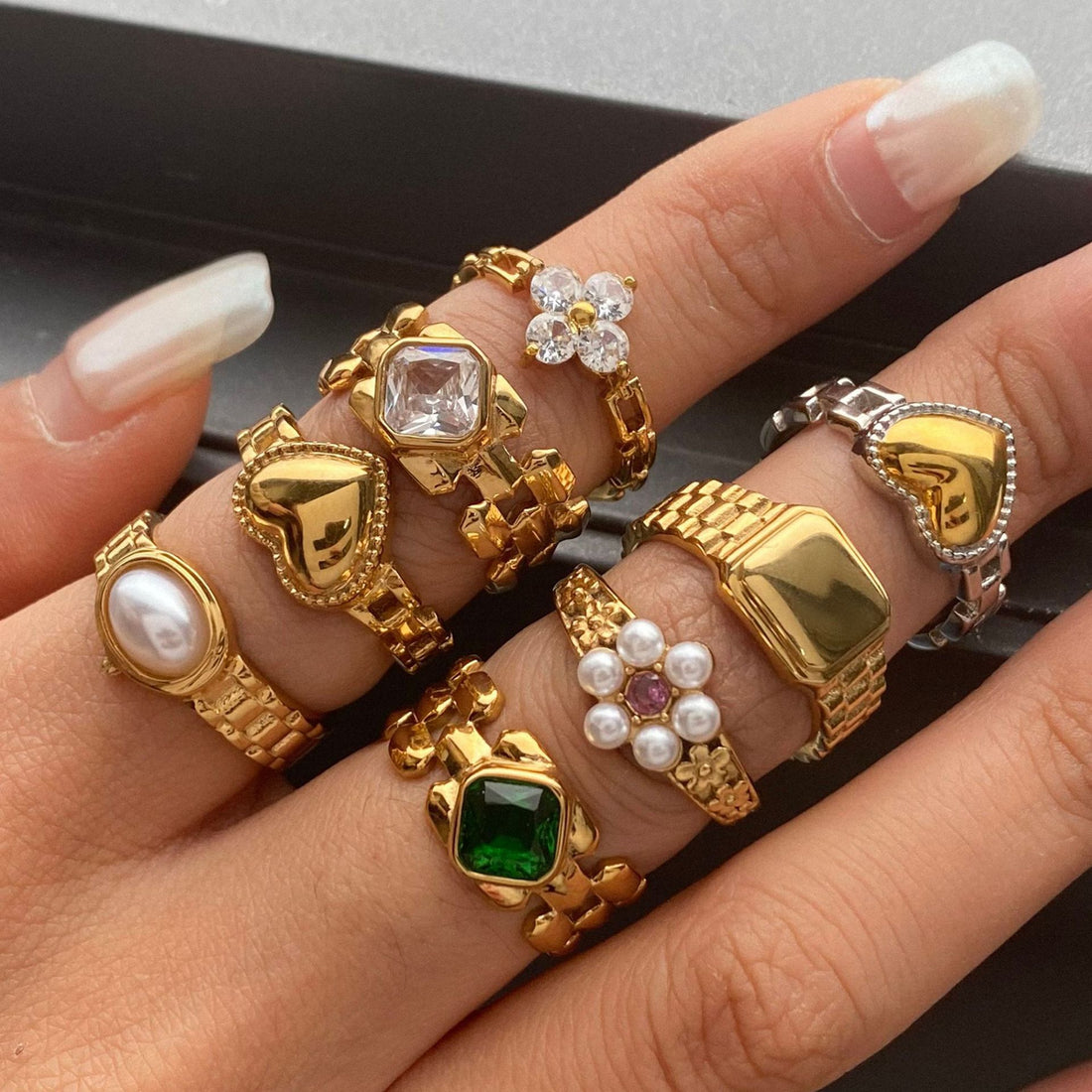 Cinthia Butterfly Band Ring [UQWX8NPL]