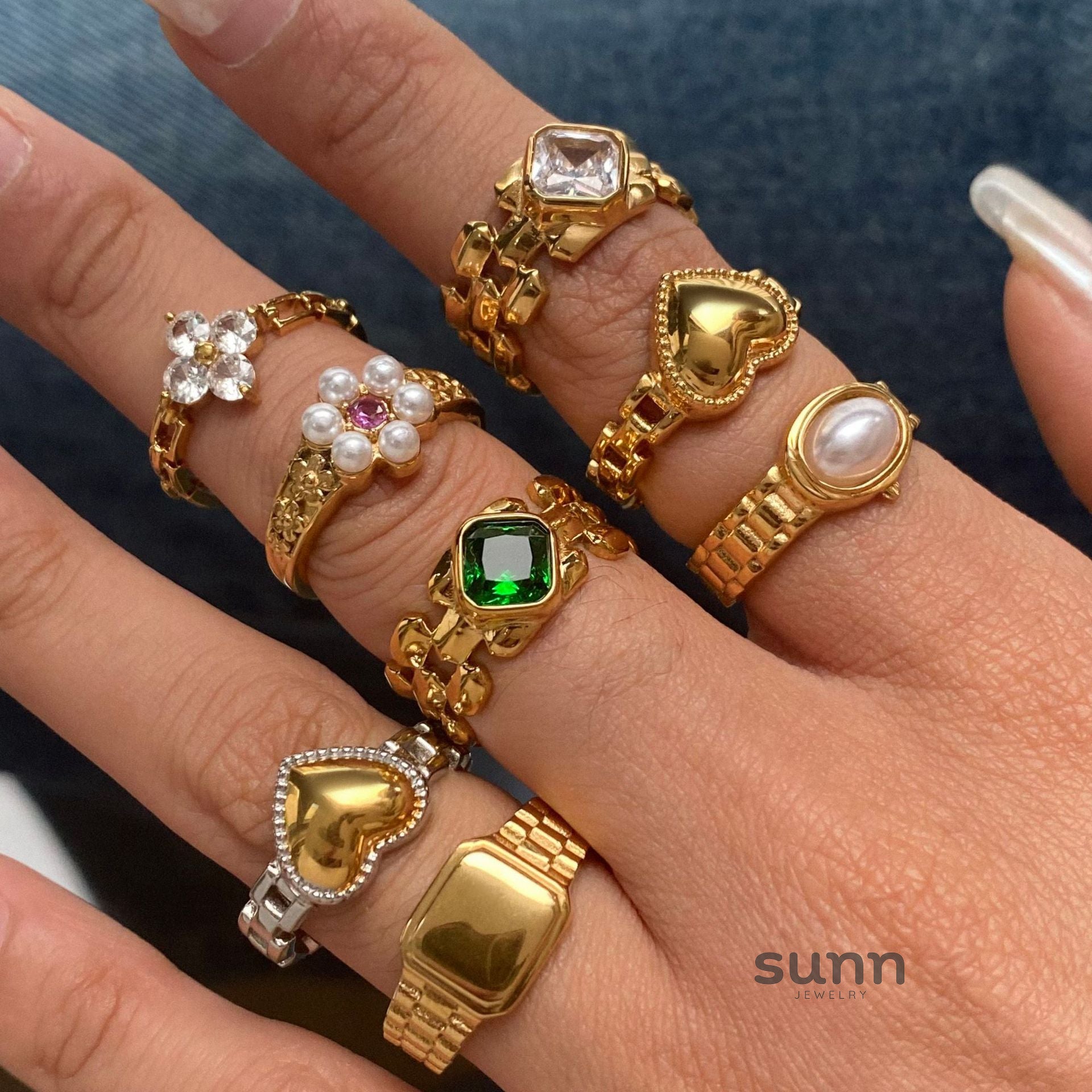 Cinthia Butterfly Band Ring [Y0NII6P4]