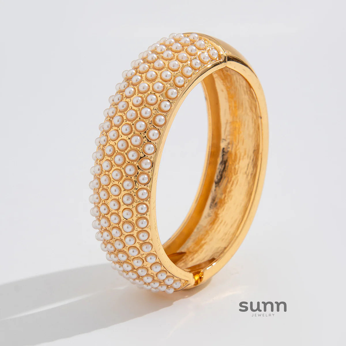 Citlaly Elegant Pearl Bangle