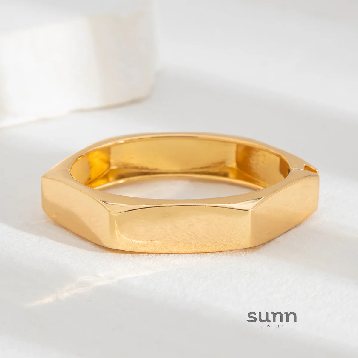 Citlaly Elegant Pearl Bangle