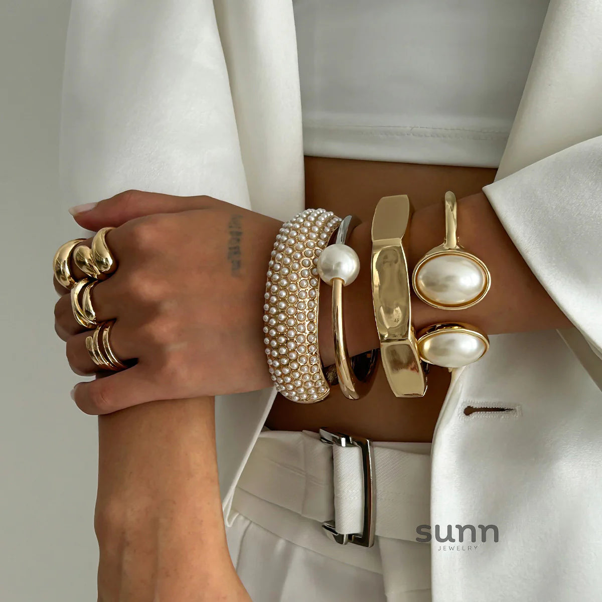 Citlaly Elegant Pearl Bangle