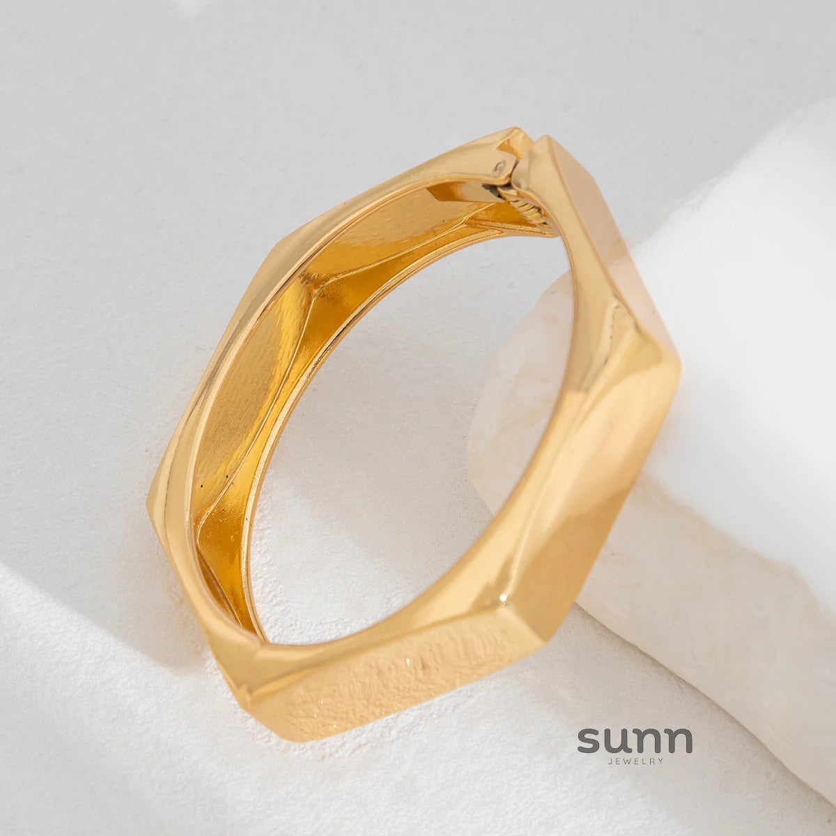 Citlaly Elegant Pearl Bangle