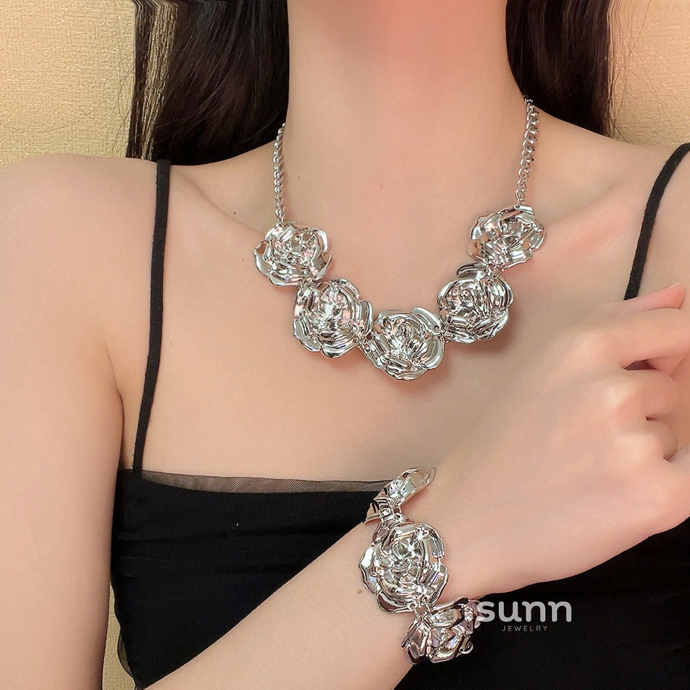 Clarabelle Rose Charm Jewelry [T47TZQ8U]