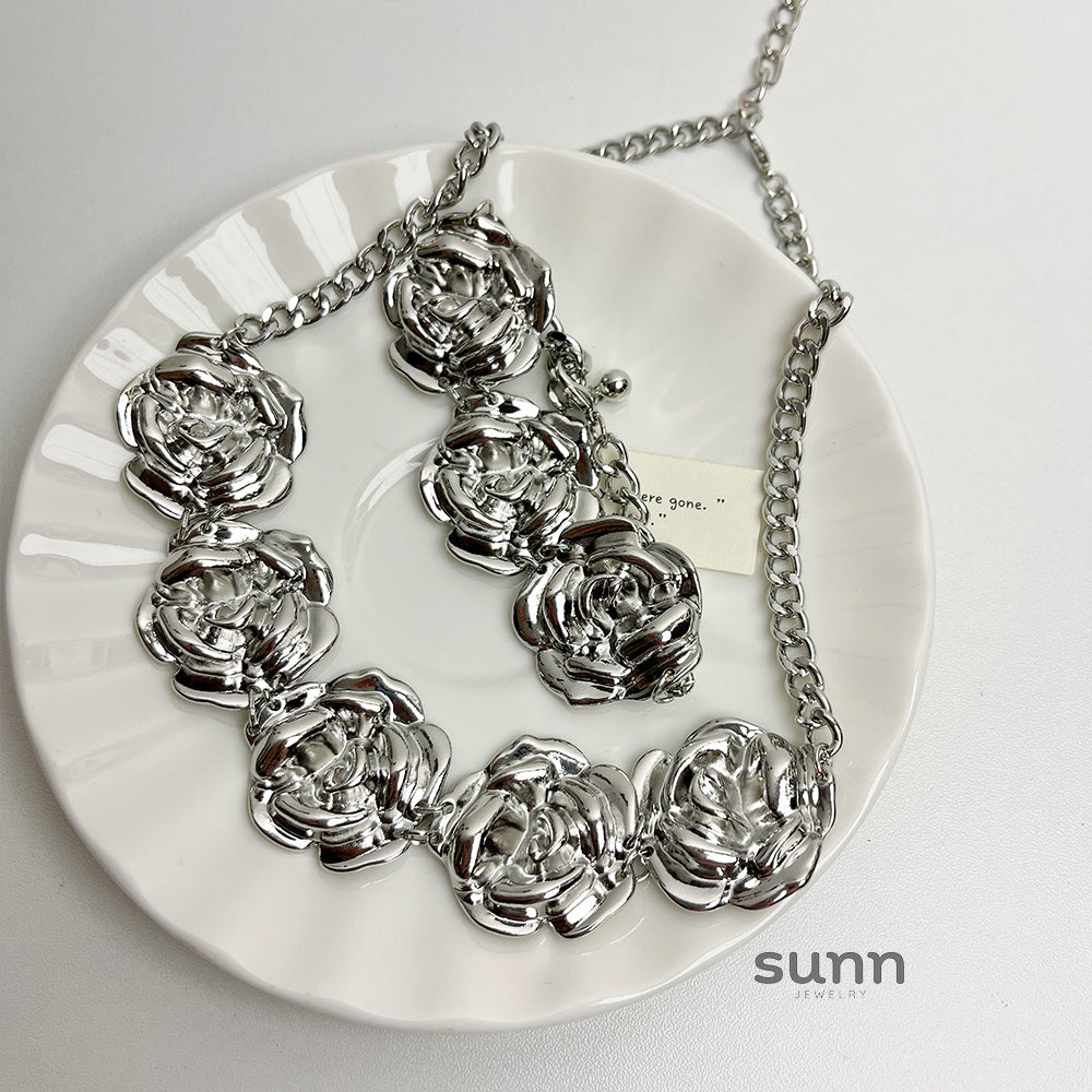Clarabelle Rose Charm Jewelry [KIEO1SK6]
