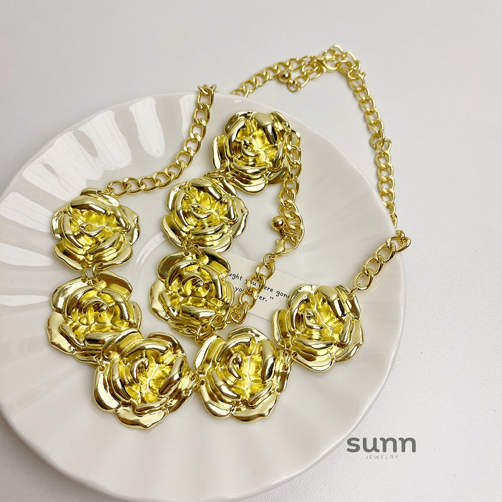 Clarabelle Rose Charm Jewelry [Q49RJJVX]