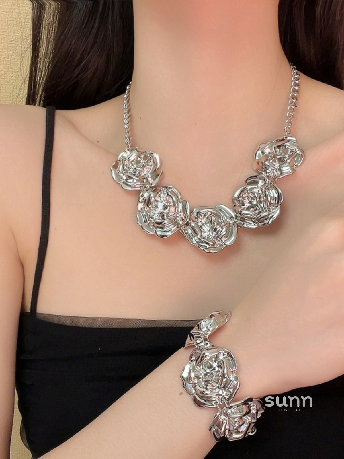 Clarabelle Rose Charm Jewelry [MXNGI0X3]