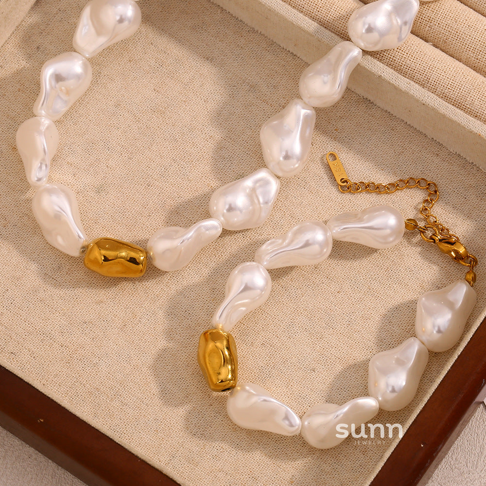 Clarity Baroque Pearl Set [QU2LLD6O]