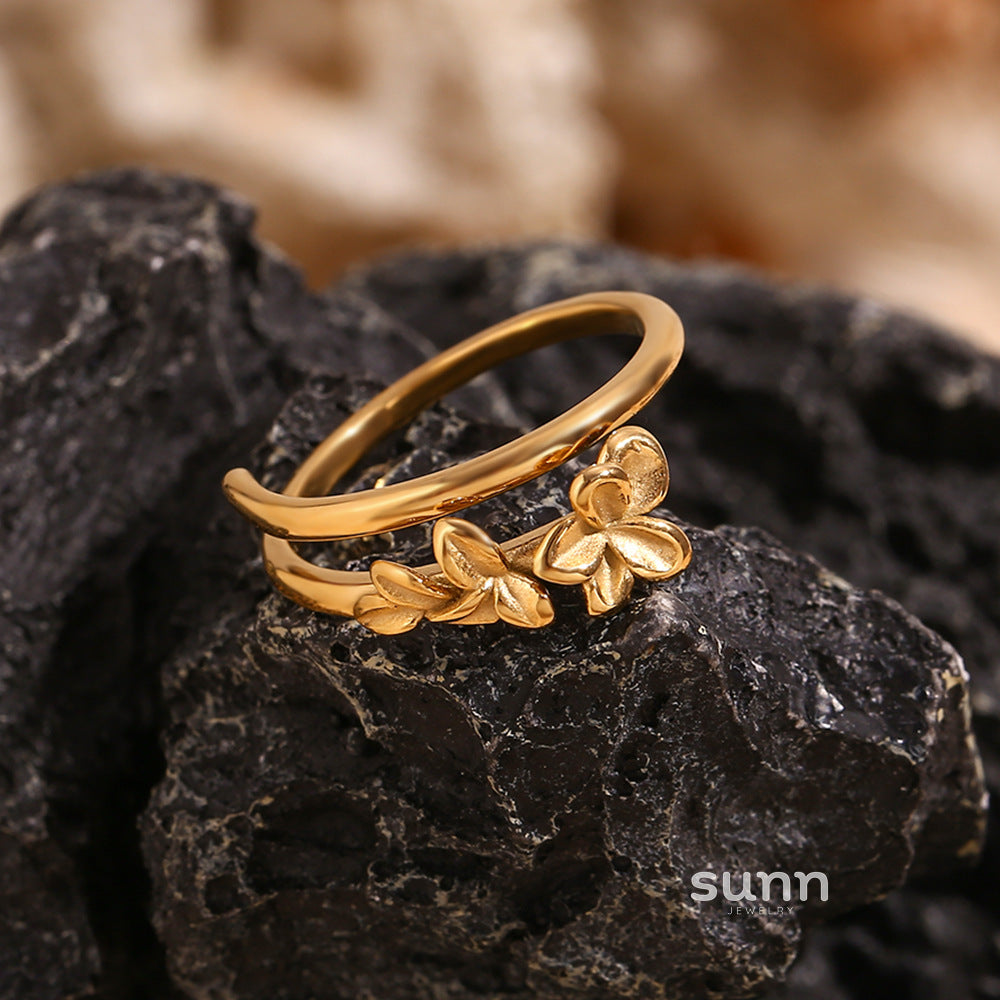 Clarity Golden Bloom Ring [TF09DX14]