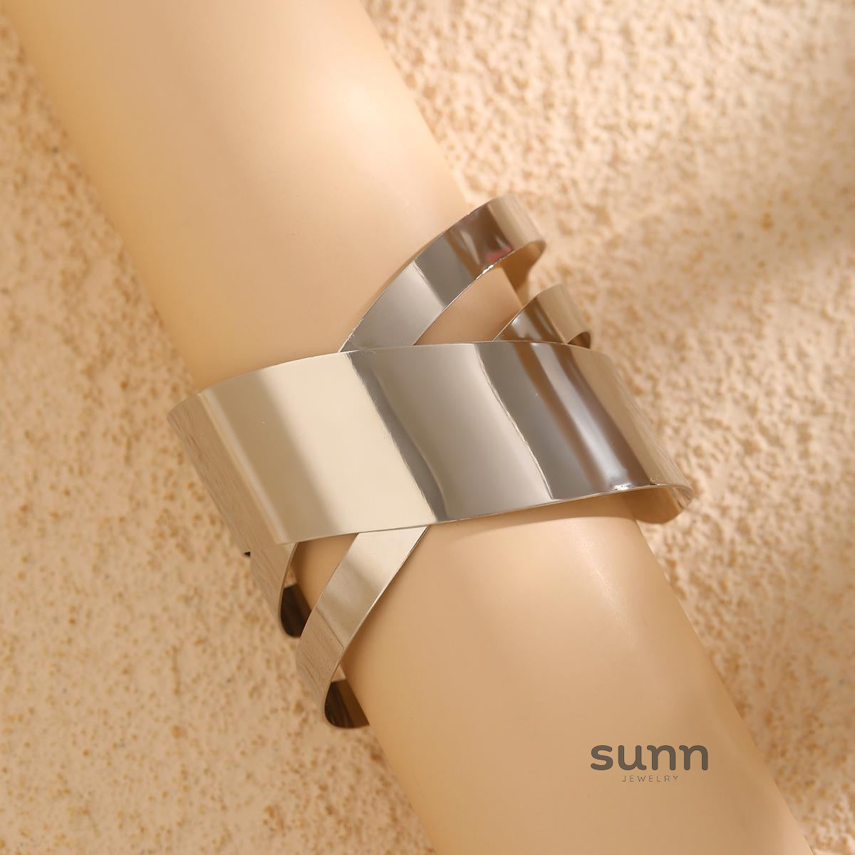 Claudia Geometric Cuff Bracelets [LL253VFL]