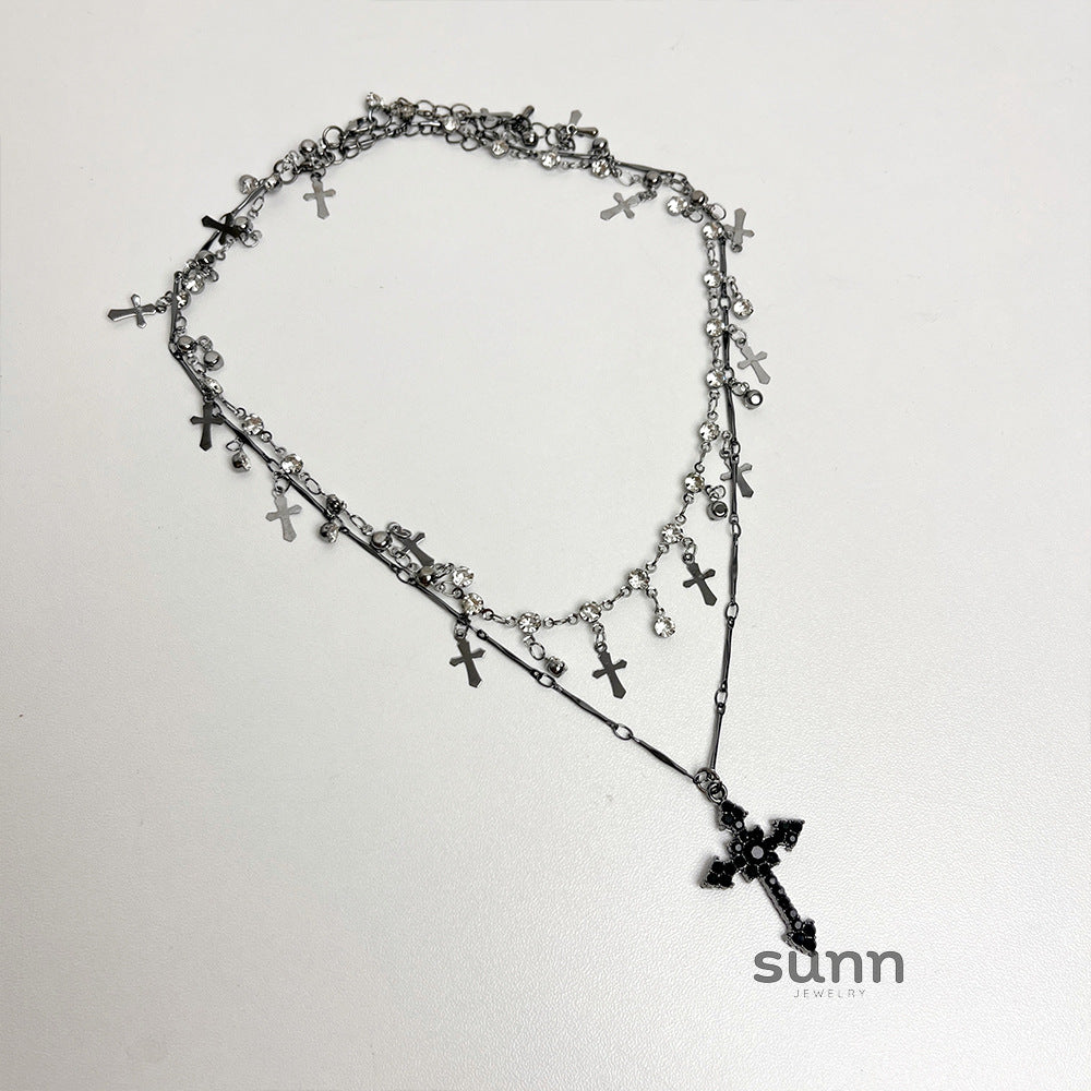 Cleopatra Gothic Cross Choker [L5767BK8]
