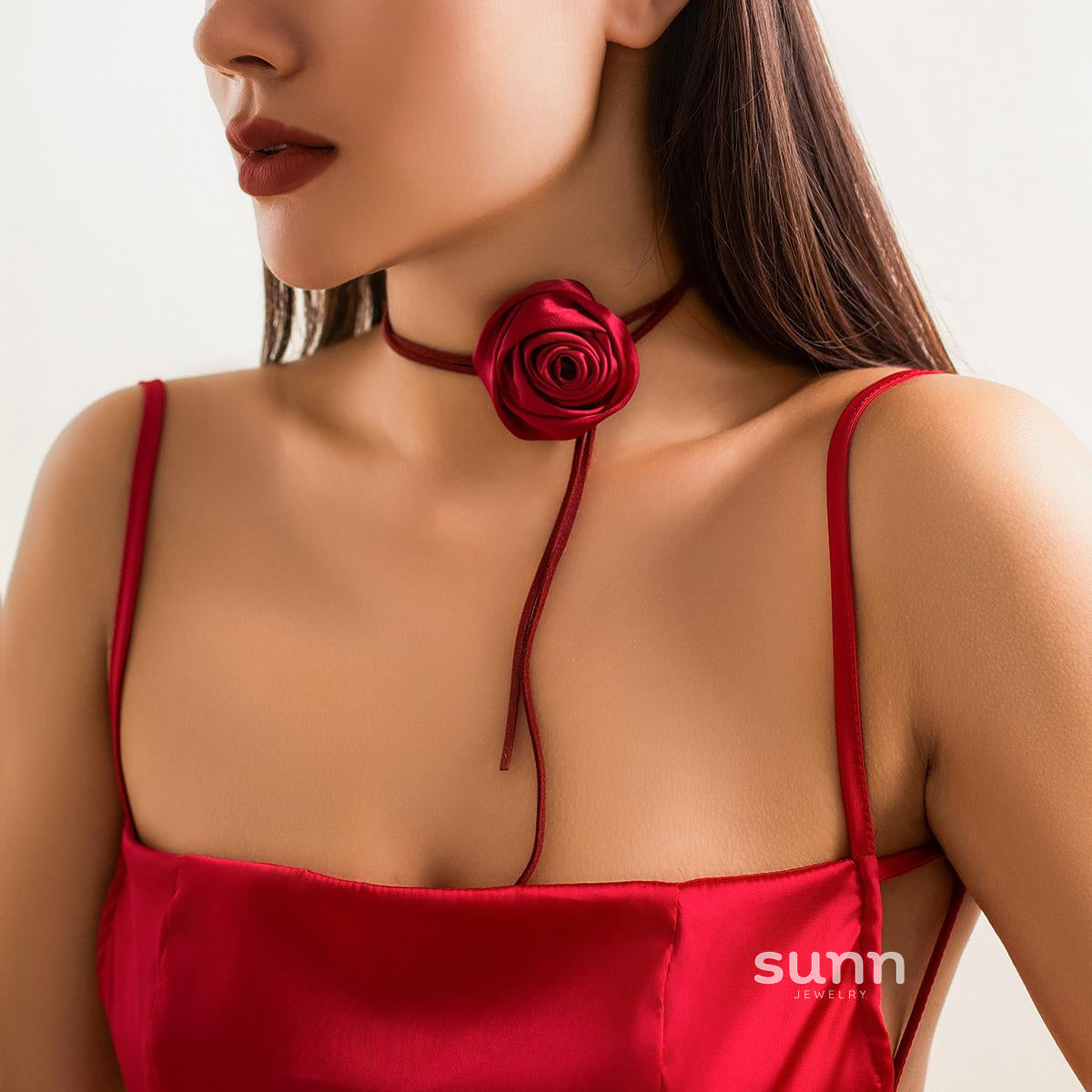 Cleopatra Velvet Camellia Choker [28JSFX91]
