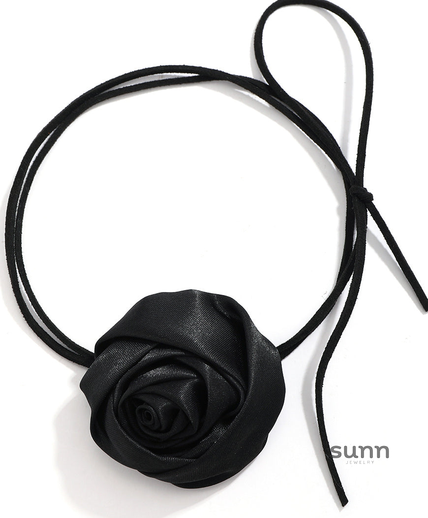 Cleopatra Velvet Camellia Choker [UTM9254D]