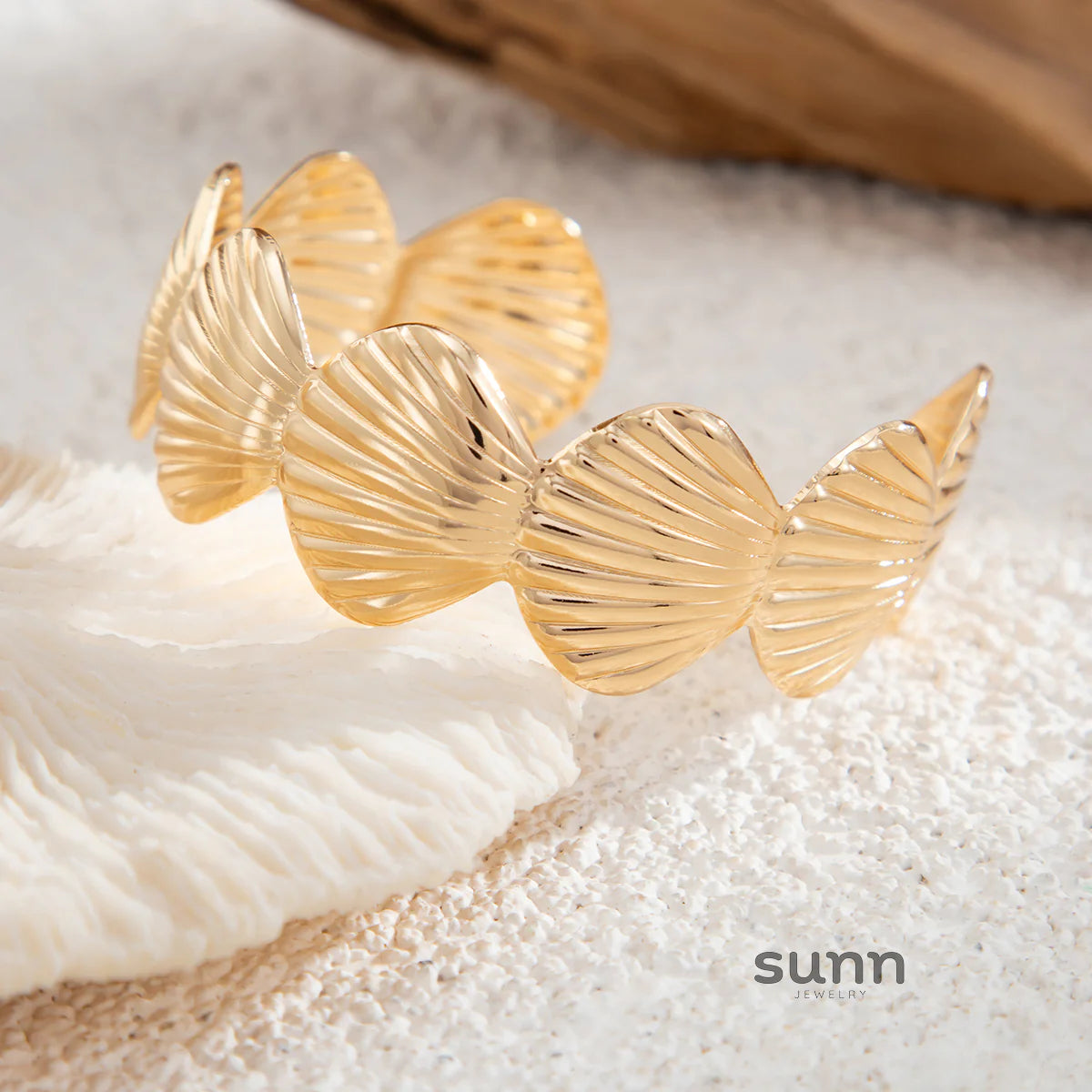 Coco Seashell Cuff Bracelet