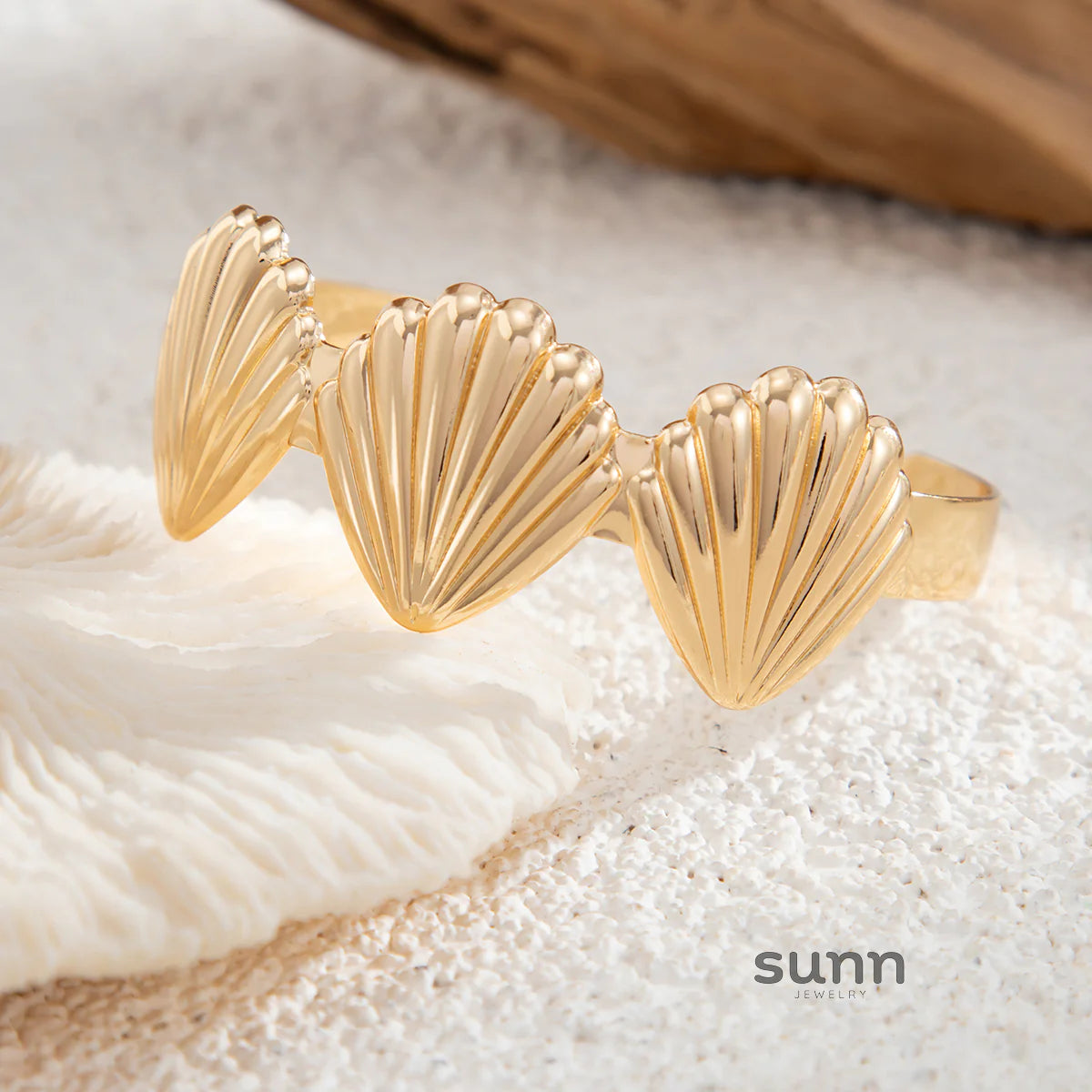 Coco Seashell Cuff Bracelet