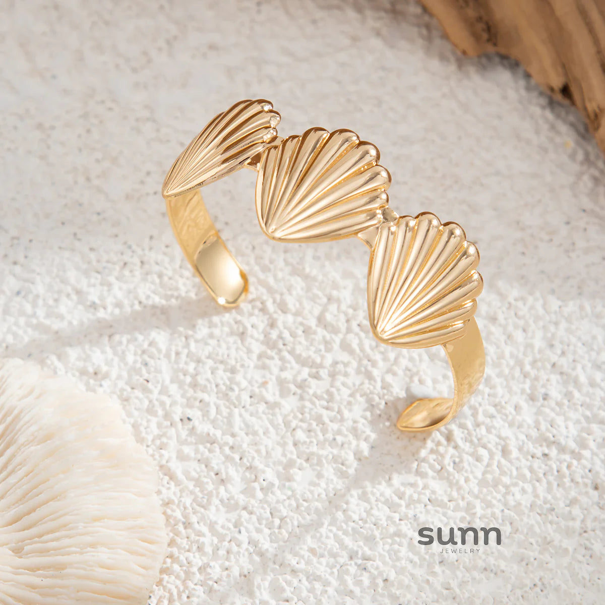 Coco Seashell Cuff Bracelet