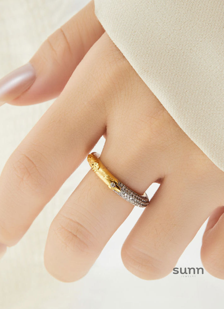 Collette Two-Tone Brushed Ring [UPL8WGU1]