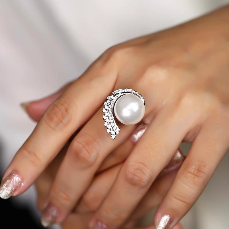 Conley Fan Pearl Ring [N85A4CRC]