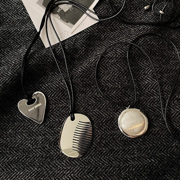 Conley Sculptural Pendant Necklace [613VTH1N]