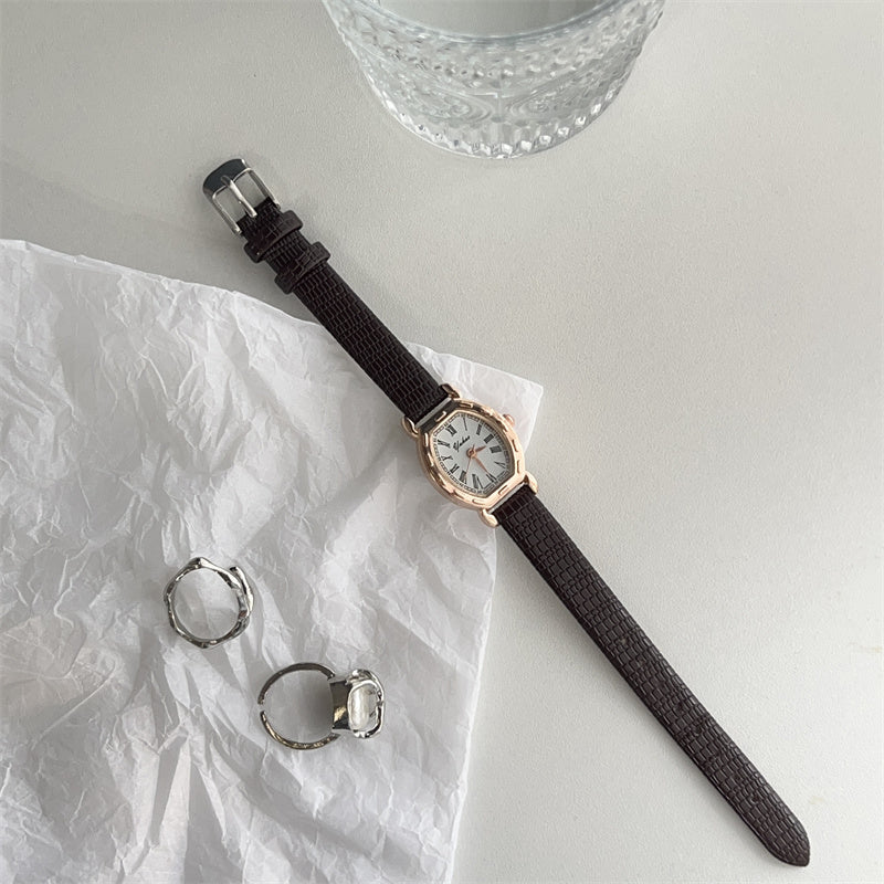 Constanza Elegant Barrel Watch [L2HPE4Z7]