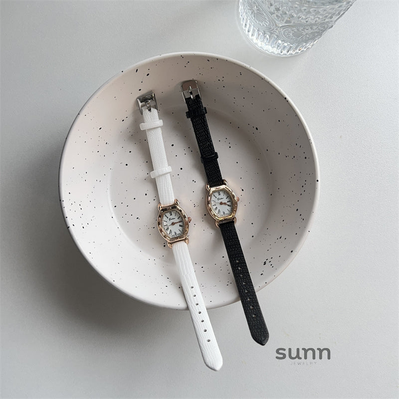 Constanza Elegant Barrel Watch [L2HPE4Z7]