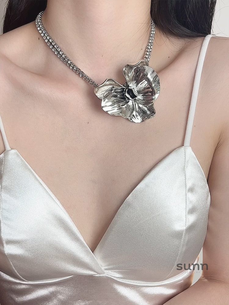 Constanza Floral Rhinestone Body Chain