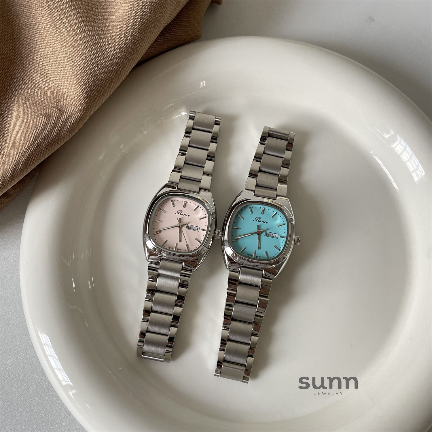 Consuelo Minimalist Steel Watch [HEO0PEHQ]