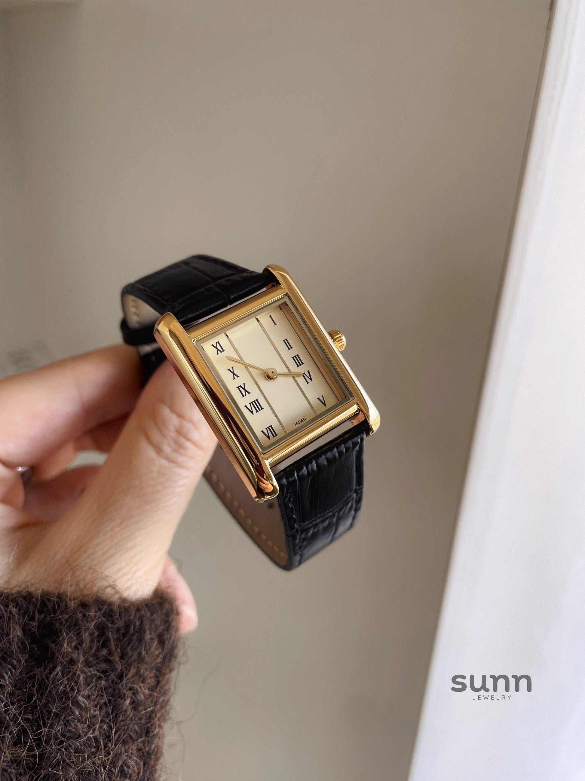 Consuelo Square Tank Watch [EQ3G9SD2]