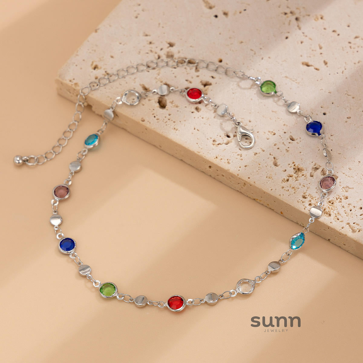 Corah Heart & Square Crystal Necklace [NOAX4XHV]