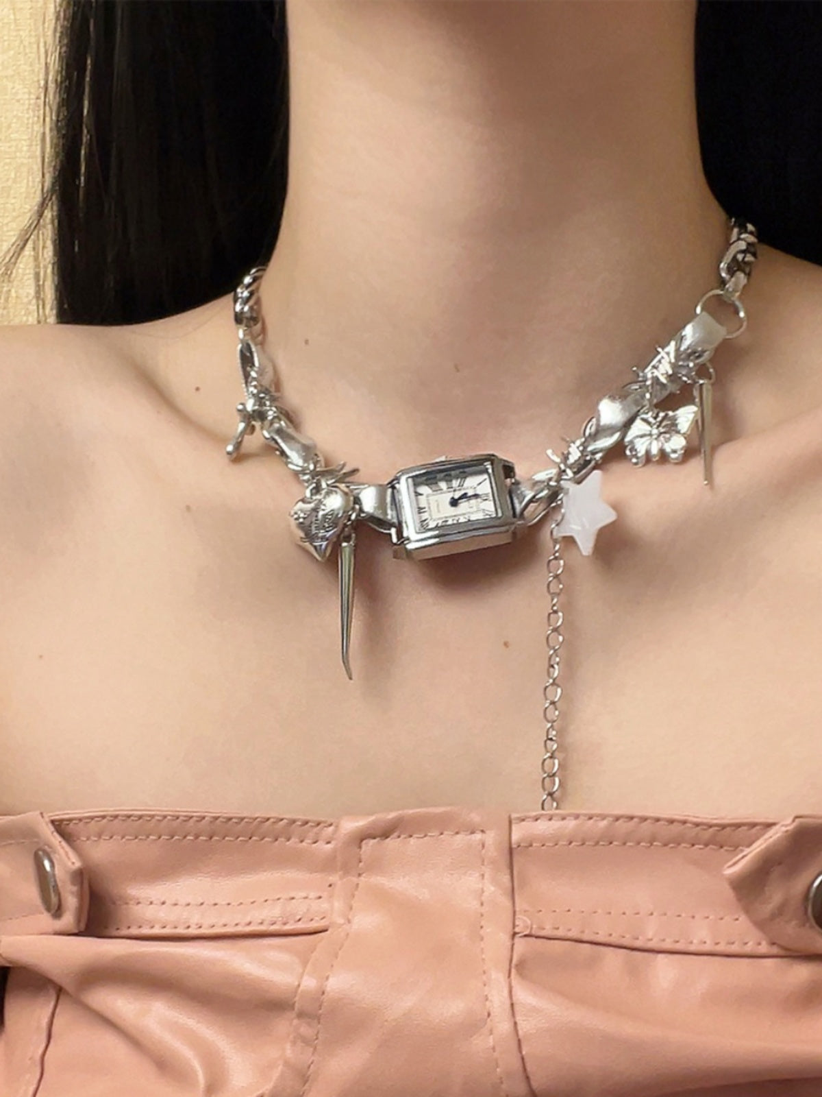 Coraleigh Leather Clock Pendant Necklace [S72HVIBE]