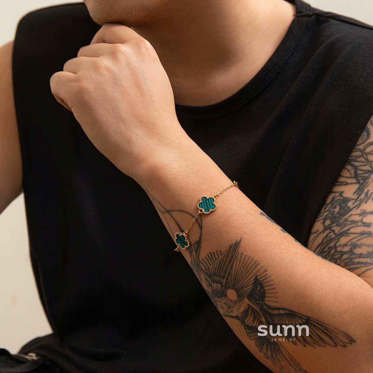 Corbin Five-Leaf Charm Bracelet [F0VROFIE]