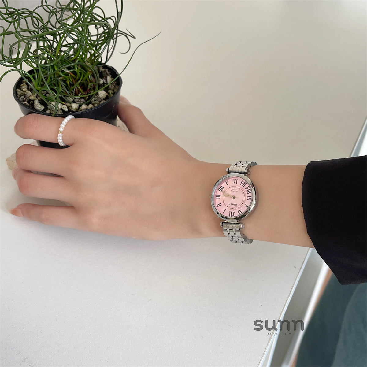 Corie Classic Roman Watch [P6MPHP0L]