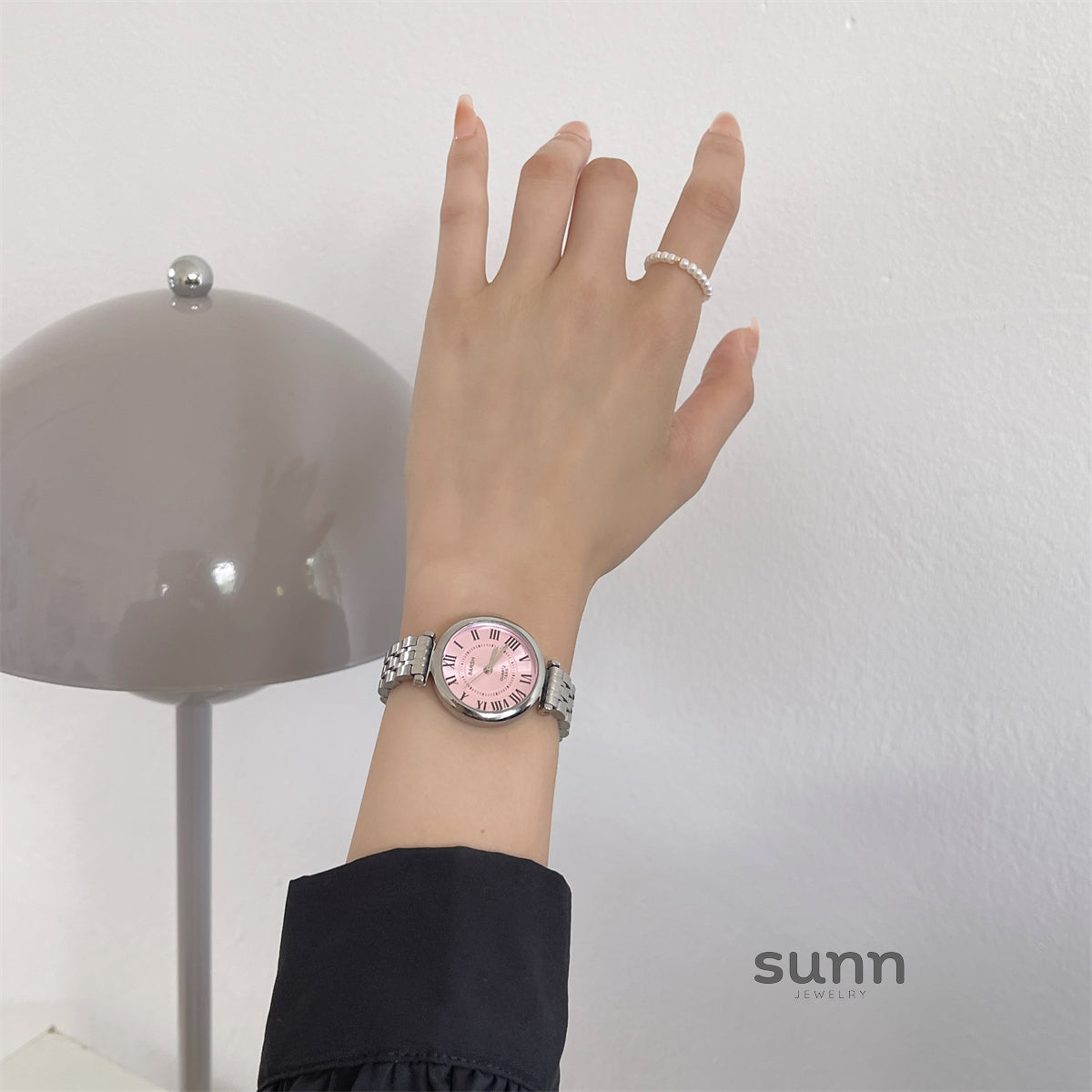Corie Classic Roman Watch [2J90B96U]