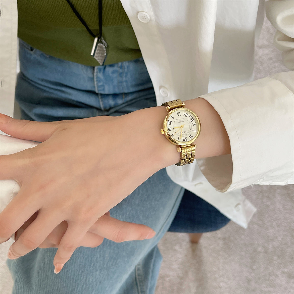 Corie Classic Roman Watch [3VWTRXNF]