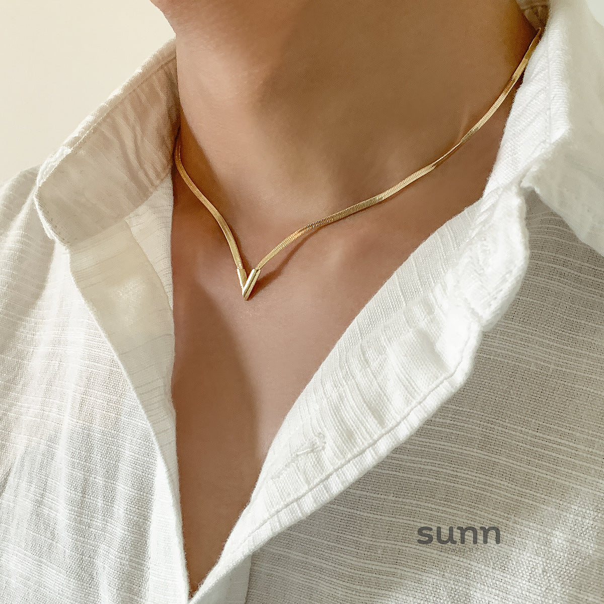 Corina Sleek Blade Chain Necklace [JCQG5IHX]