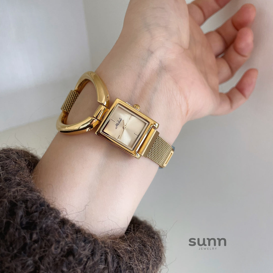 Corina Sleek Square Watch [PZCFY15P]